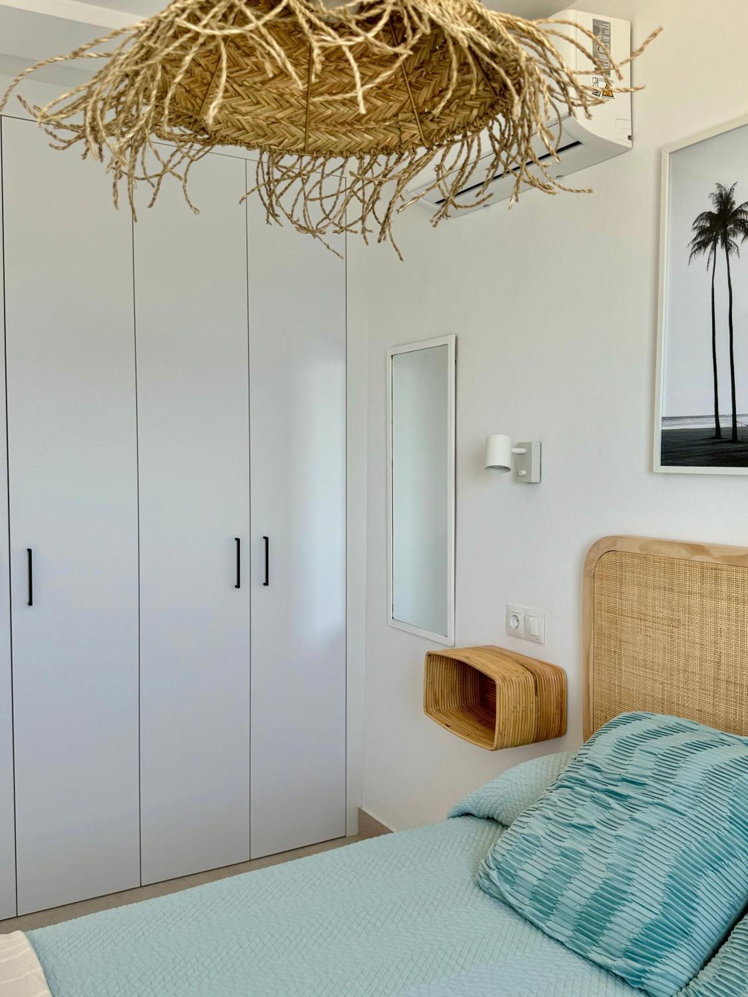 Sunnypalms - Beachfront Penthouse With Stunning Sea View Estepona Esterno foto